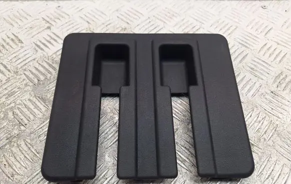 Toyota Verso Rear seat rail trim cover 721570F040B0 721570F040
