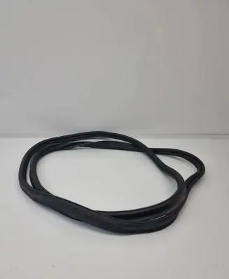 Volkswagen Golf VIII Seal rubber (tailgate) 5H6827705B