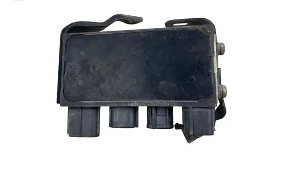 Toyota Hilux (AN10, AN20, AN30) Glow plug pre-heat relay 2855130010