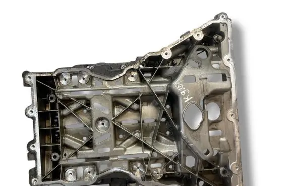 Mercedes-Benz C W204 Oil sump A6510140200
