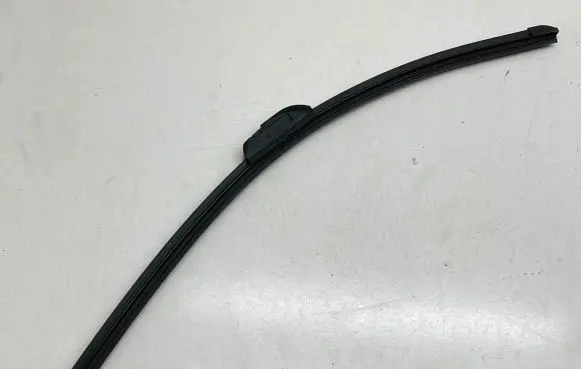 Volkswagen Transporter - Caravelle T5 Windshield/front glass wiper blade 