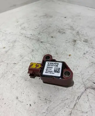 Volvo C30 Airbag deployment crash/impact sensor 30737138 8840A6