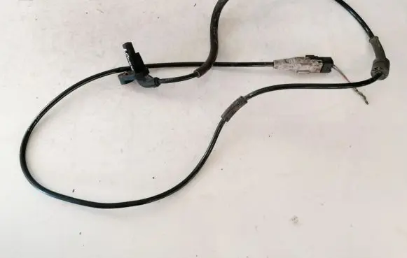 Peugeot Partner ABS brake wheel speed sensor 0265007666