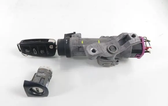 Audi A4 S4 B7 8E 8H Ignition lock 4B0905851Q