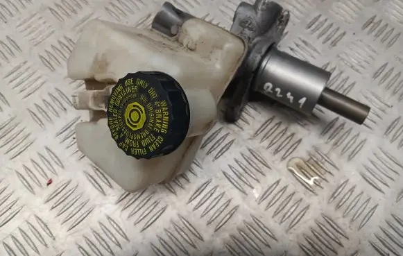 Mercedes-Benz SL R231 Master brake cylinder A2314300002