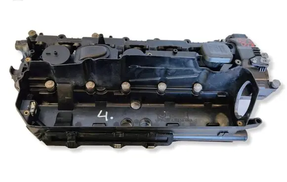 BMW 5 E60 E61 Rocker cam cover 7789395 F01C310008 137122474440