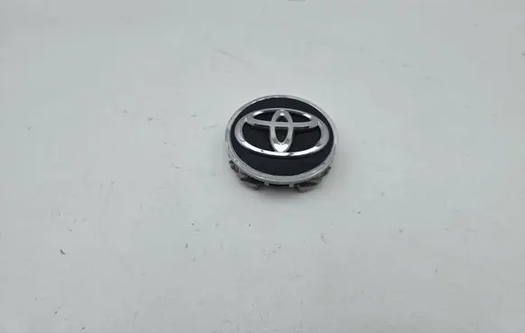 Toyota C-HR I Wheel nut cap/cover PA61F1000