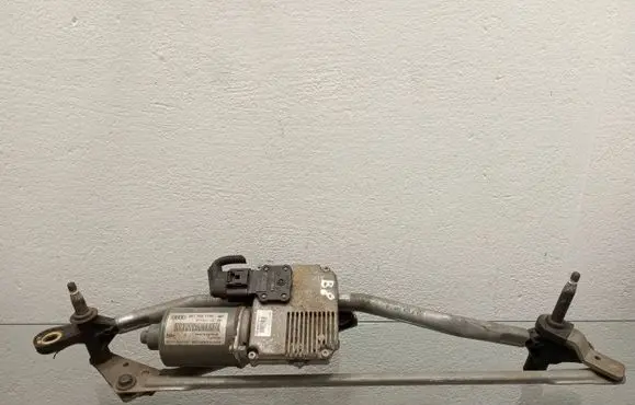 Front wiper linkage and motor