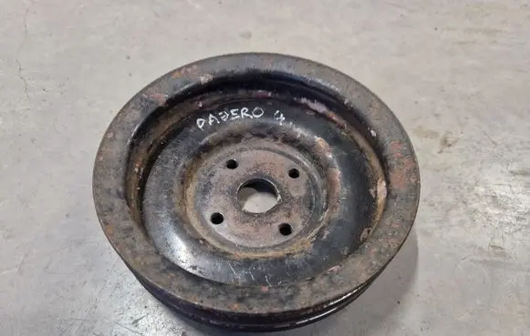 Mitsubishi Pajero Sport I Water pump pulley 