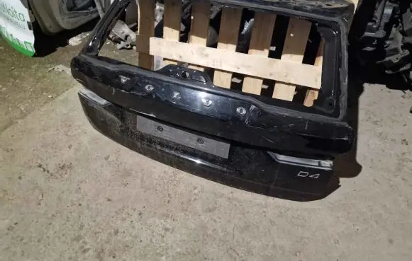 Volvo V60 Tailgate/trunk/boot lid