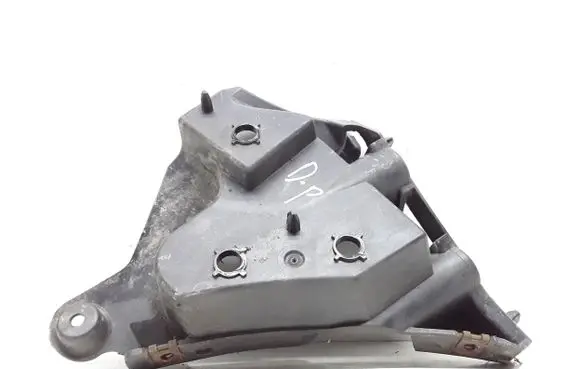 Volvo XC60 Front bumper mounting bracket 30764619