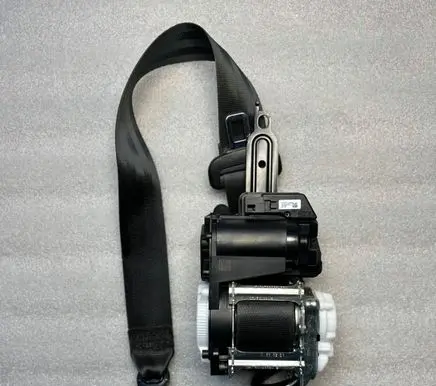 Cupra Formentor Front seatbelt 5FA857705