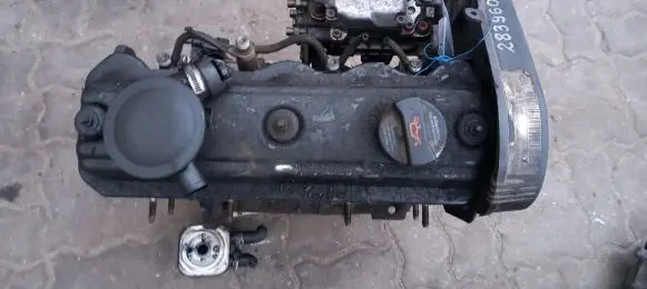 Volkswagen PASSAT B5 Engine