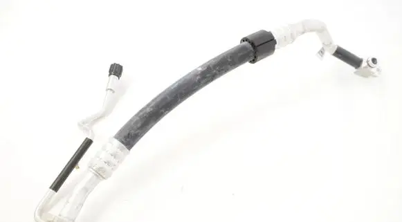 Audi A5 Air conditioning (A/C) pipe/hose 8W1820740F