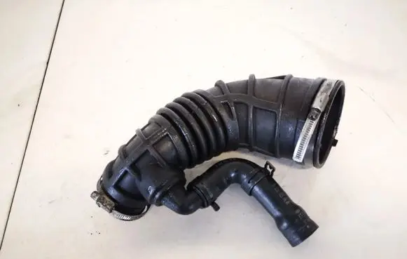 Opel Vectra C Air intake hose/pipe 90528773