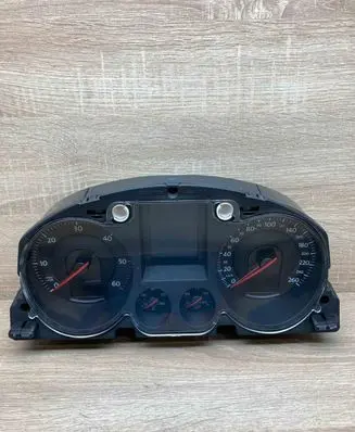 Volkswagen PASSAT B6 Speedometer (instrument cluster) 3C0920870G A2C53145550