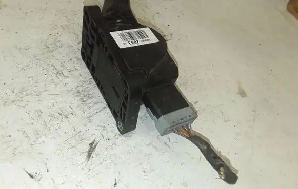 Citroen C4 I Accelerator throttle pedal F00C3E2434 ER02 NOTCODE