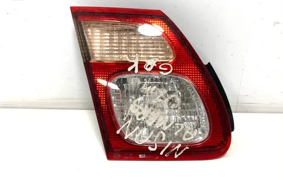 Nissan Almera N16 Tailgate rear/tail lights 9674