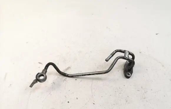 Coolant pipe/hose