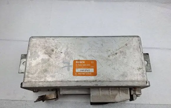 Audi 80 90 B3 ABS control unit/module 443907379C 9493763 0265100037
