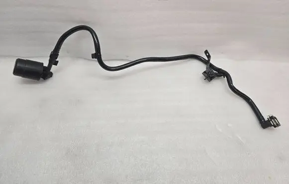 Volvo XC40 Active carbon filter fuel vapour canister 32242222