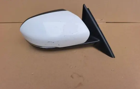 Land Rover Range Rover Evoque L538 Front door electric wing mirror