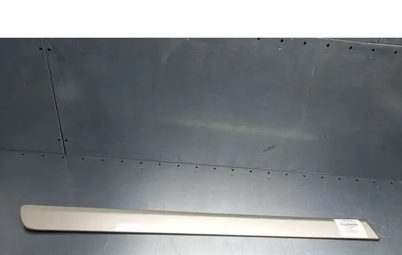 Volvo S60 Front door trim bar
