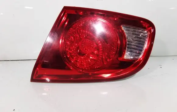 Hyundai Santa Fe Tailgate rear/tail lights 924062B000