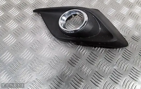 Mazda 3 II Front fog light trim/grill bje150c21
