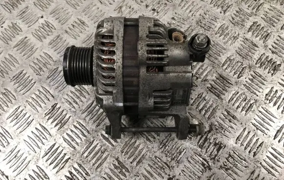 Subaru Forester SH Generator/alternator 23700AA590 8223 A3TG4381