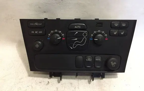 Volvo XC70 Climate control unit 0951077C