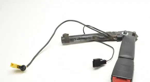 Opel Meriva B Front seatbelt 13250517