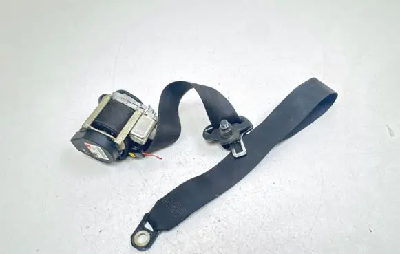 Mitsubishi Colt Front seatbelt A4548600305 7000A309XA 71316002
