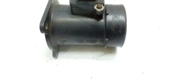 Nissan X-Trail T30 Mass air flow meter 226807S00 AFH70M383908