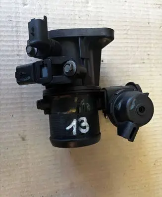 Peugeot 607 Throttle valve 9660110780 DA0079815