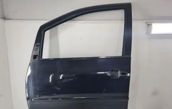 Volkswagen Sharan Front door