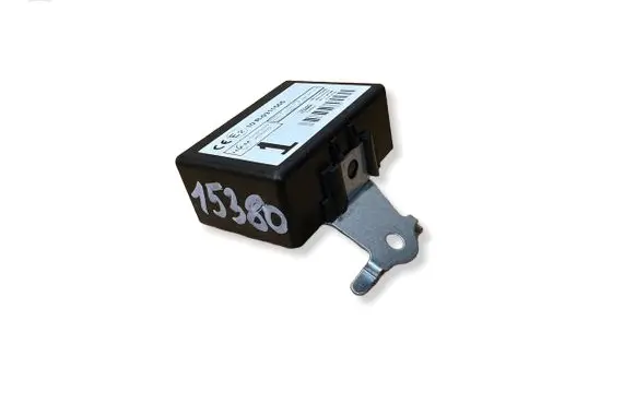 Toyota Yaris Door control unit/module 897410D080 10R0311005 VZS000042251