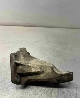 Land Rover Range Rover Sport L320 Engine mount vacuum valve Kku500580