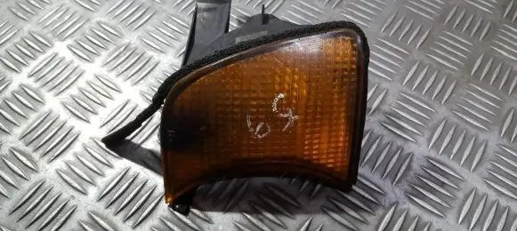 BMW 5 E34 Front indicator light 084441501 08-444-1501