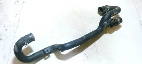 Subaru Forester SG Engine coolant pipe/hose