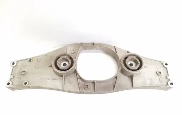 Mercedes-Benz CL C216 Rear differential/diff mount bracket 