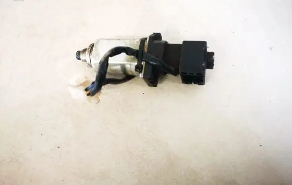 Nissan X-Trail T30 Seat adjustment motor 