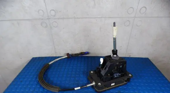 Renault Clio IV Gear shifter/selector CART341083971R 341083971R 1192321