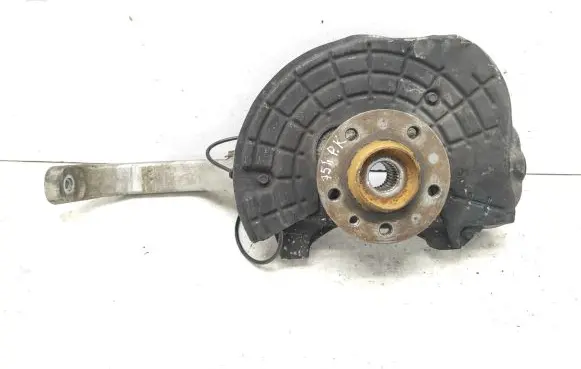 Maserati Ghibli Front wheel hub spindle knuckle 670006719