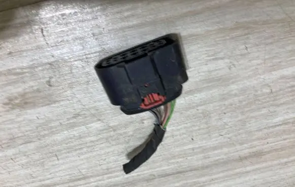 Audi A6 S6 C8 4K Headlight/headlamp wiring loom/harness 8W0973737