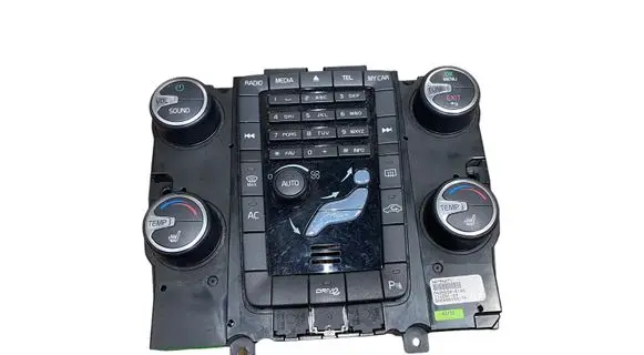 Volvo V60 Climate control unit 30795271 M4255500105 SN2000294170