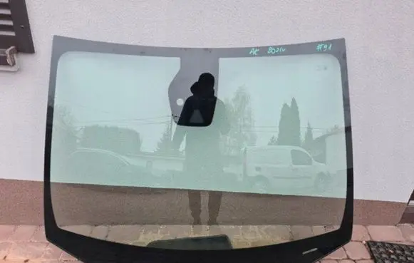 Opel Astra K Front windscreen/windshield window 