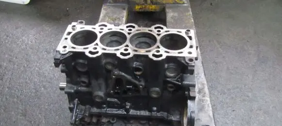 Hyundai ix35 Engine block D4FD