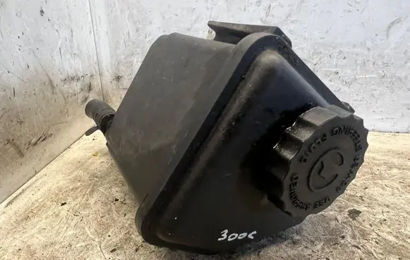 Chrysler 300 - 300C Power steering fluid tank/reservoir 04782345AC