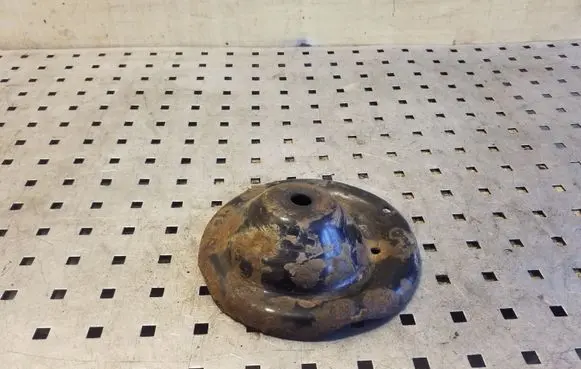 Subaru Outback Coil spring mount 